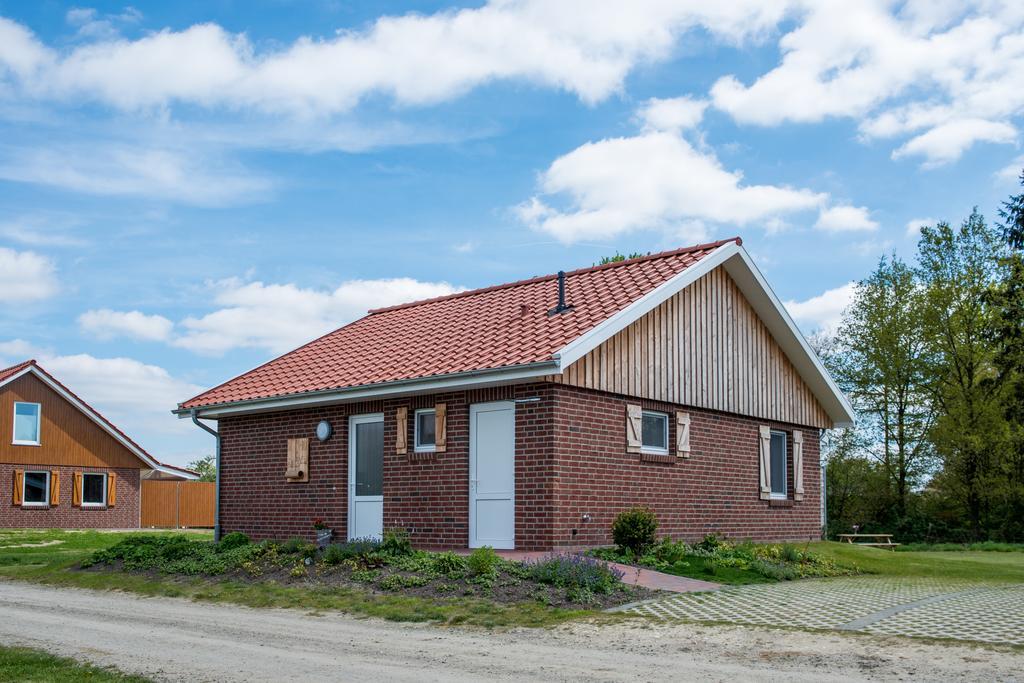 Ferienhaus Eichhoernchen Oberlangen 外观 照片